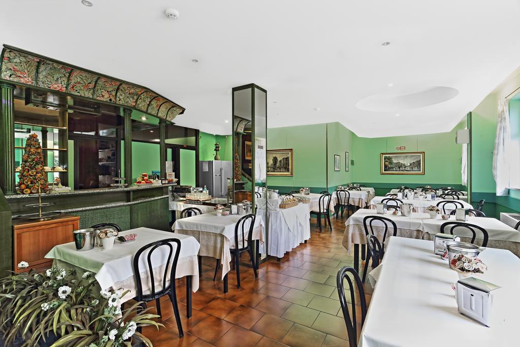 Hotel Residence Sogno 노바라 외부 사진