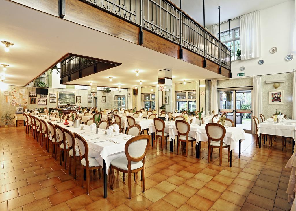 Hotel Residence Sogno 노바라 외부 사진