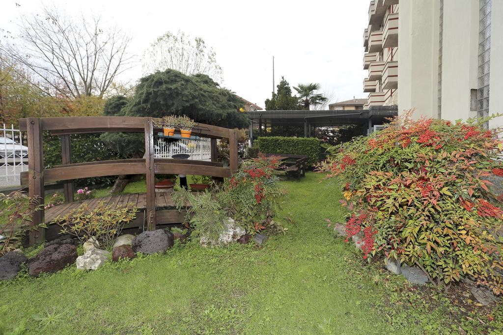 Hotel Residence Sogno 노바라 외부 사진